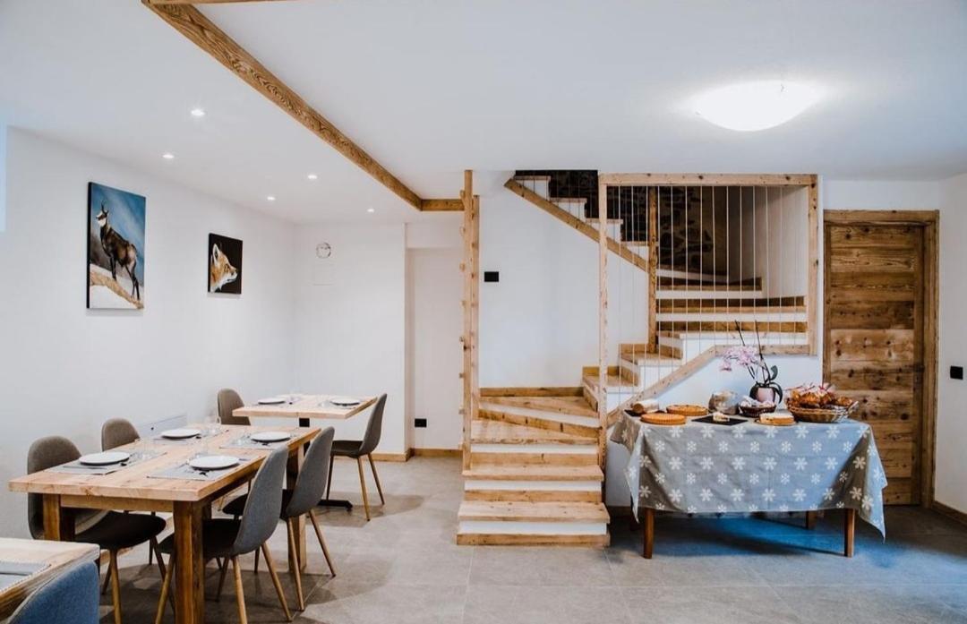 Atelier Della Montagna Acomodação com café da manhã Zambla Alta Exterior foto